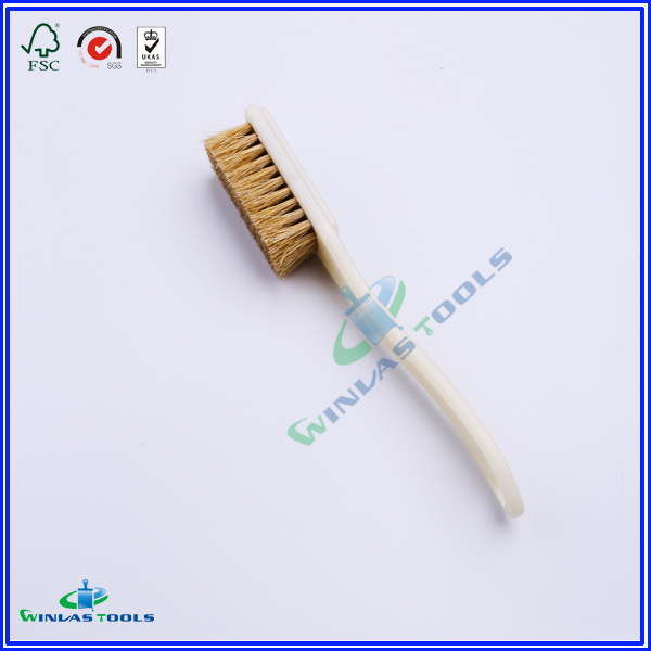 Small wire brush