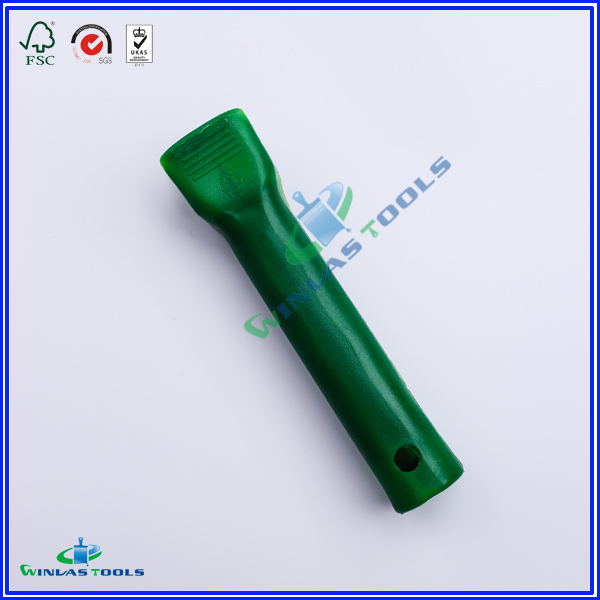 plastic paint roller grip